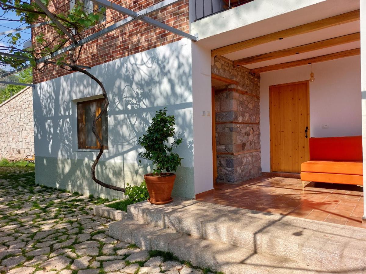 Vila Rira - Rrajce, Shebenik Perrenjas Exterior foto